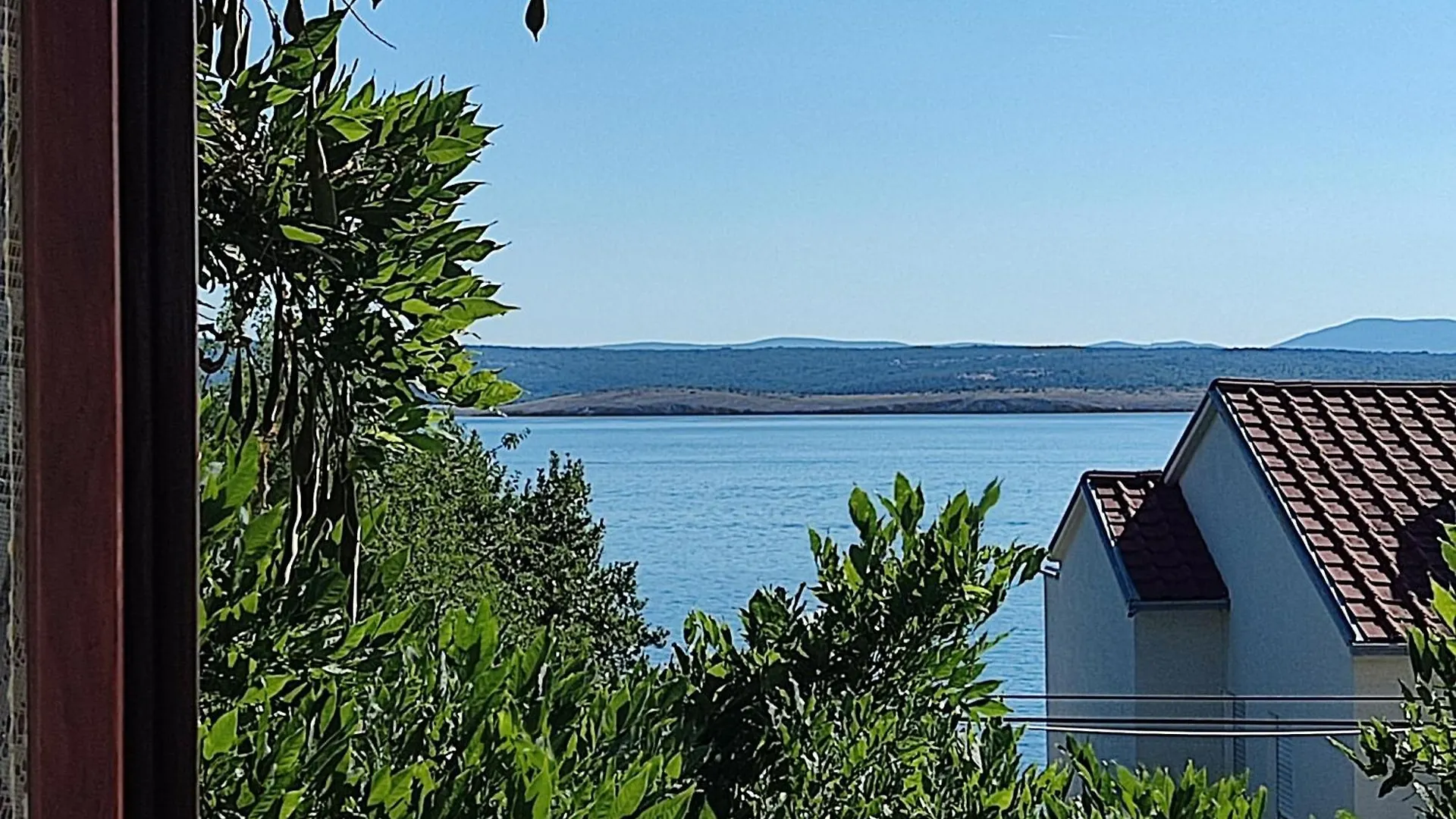 4 Bedrooms Apartment 50-70M To The Sea Dramalj 4-10 People contacts