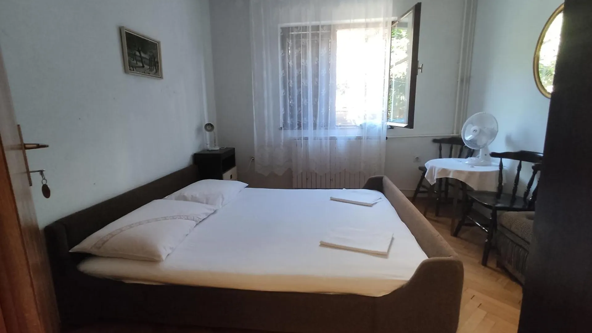 4 Bedrooms Apartment 50-70M To The Sea Dramalj 4-10 People