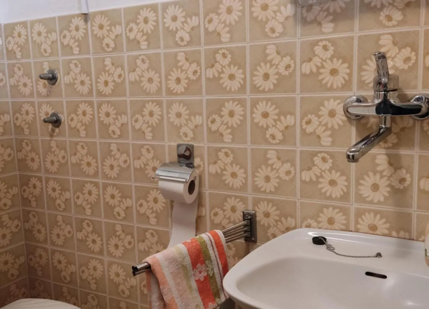 4 Bedrooms Apartment 50-70M To The Sea Dramalj 4-10 People